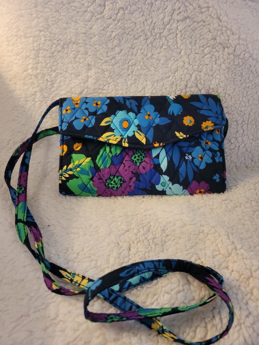 Vera Bradley Navy Floral Quilted Crossbody Wallet - Blue Multi